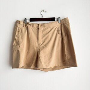 The North Face Women's Plus Bridgeway Shorts 18
